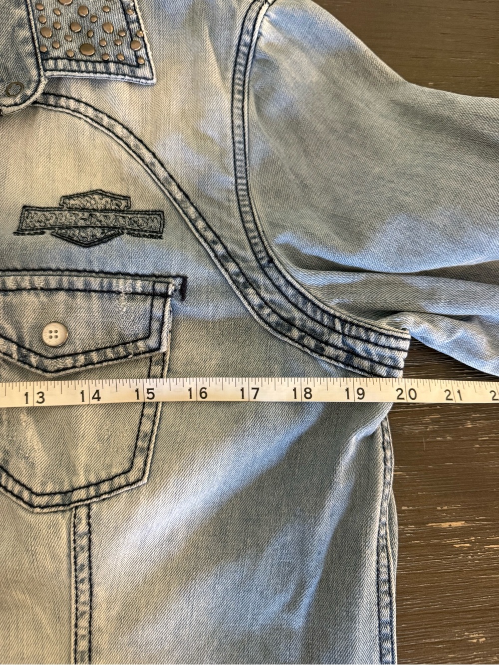Harley-Davidson Light Blue Studded Distressed Pearl Snap Denim Shirt Size L - Picture 10 of 12